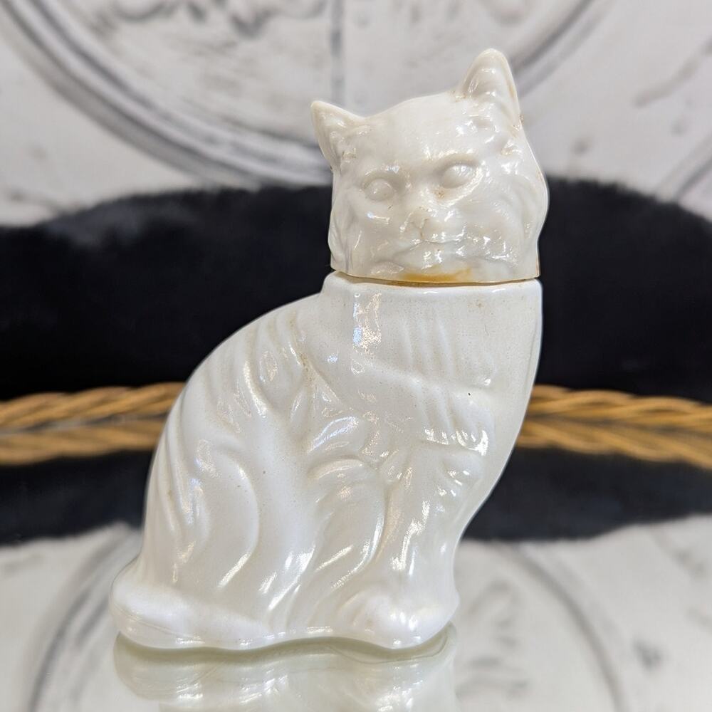 Avon Vintage “Persian Kitty Cat” Milk Glass Perfume Bottle, Empty, Pre-Owned